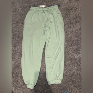 Women’s Fabletics size xs sweatpant joggers